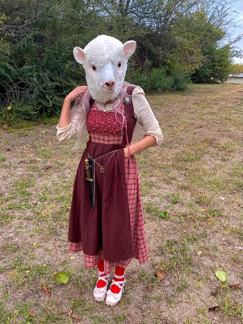 Pagan sheep folk costume wickerman Sacrificial Lamb Costume, Lamb Halloween Costume, Sheep Outfit, Sheep Costume, Sacrificial Lamb, Sheep Costumes, Lamb Costume, Costume Concepts, Character Customization