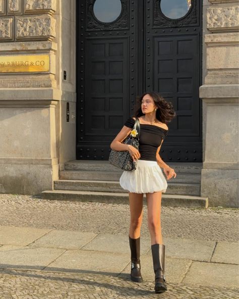 first & last slide : when i ask my bf to take a picture of me 🙂😂 #springfashion #springsummer #springstyle #springoutfit #balloonskirt #bubbleskirt #summeroutfit #springoutfit #leoseason #flowerhairclip #vintagebag #bikerboots #spring #miniskirt #offshouldertop #pullandbear #pullandbearcommunity Balloon Mini Skirt, Balloon Skirt Outfit, Balloon Skirt, My Bf, Bubble Skirt, Night Out Outfit, Take A Picture, Fashion Victim, Evening Outfits