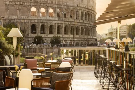 Rooftop Bar Rome, Honeymoon Aesthetic, Rome Restaurants, Vacation Europe, Europe 2024, Rome Hotels, Colosseum Rome, Romantic Hotel, Italy Trip