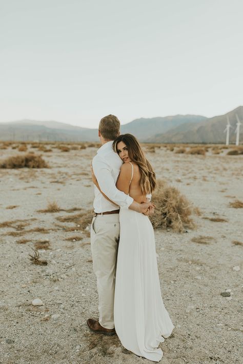 Wedding Session Photography, Jt Photoshoot, Palm Springs Engagement Photos, Beach Prenup, Palm Springs Couples Photoshoot, Couple Dunes Photoshoot, Couple Poses Desert, Wedding Photos In Desert, Wedding Photo Ideas Desert