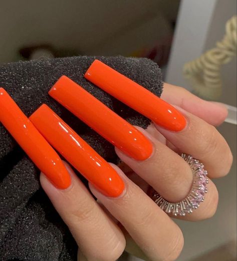 Matte Fall Nails, Long Red Nails, Orange Nail Designs, Orange Nail, Autumn Look, Glow Nails, Color Nails, Long Square Acrylic Nails, Bling Acrylic Nails