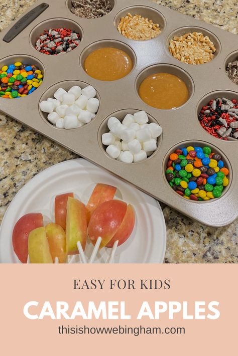 Caramel Apple Snacks, Easy Caramel Apples, Caramel Apple Muffins, Apple Pretzels, Caramel Apple Bites, Andes Mint Chocolate, Thanksgiving Desserts Kids, Chocolate Caramel Apples, Mini Caramel Apples