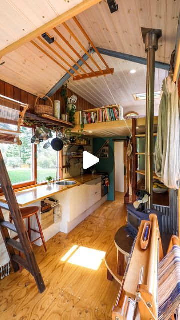 Living Big In A Tiny House on Instagram: "See the full tour of this amazing home via our latest episode link in bio! 😍

#tinyhouse #tinyhome #diy #livingbiginatinyhouse" Tiny House On A Budget, Large Family Tiny House, Tiny House Big Kitchen, Tiny House Big Family, Tiny House Video Tour, Tiny Home Tours Videos, Tiny Home Floorplan, Tiny House Family, Incred-i-box Tiny Home