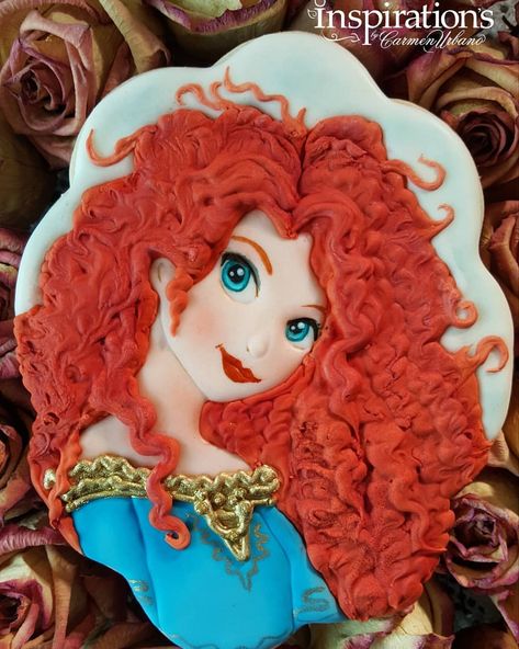 MERIDA!!! (Brave Disney) #disneylove #disneylovers #disneycookies #disneycookiecharacters #cookieclasses #cookietrainer… Braves Party, Disney Cookies, Disney Brave, Disney Love, Brave, Cookie Decorating, Daisy, Disney Princess, Disney Characters