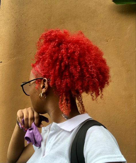 Small Afro, Puffy Hair, Short Curly Hairstyles, Dyed Hair Inspiration, Colored Curly Hair, Dyed Natural Hair, Protective Hairstyles Braids, Curly Hair Styles Easy, Pretty Braided Hairstyles