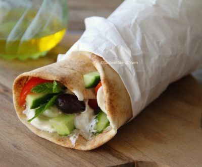 Lebanese sandwich (‘arouss) Lebanese Sandwich, Easy Middle Eastern Recipes, Food References, Arabic Bread, Ethnic Diversity, Classic Sandwich, Eastern Cuisine, Cheese Topping, Lebanese Recipes