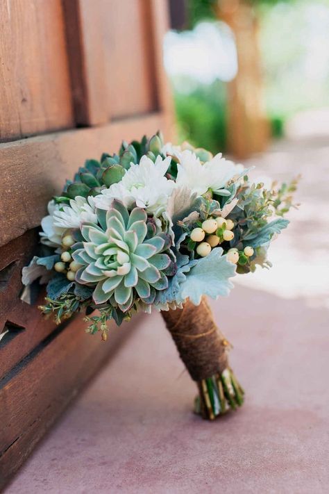 Bouquet Succulent, Greenery Wedding Bouquet, Succulent Bouquet Wedding, Succulent Bouquet, Rose Wedding Bouquet, Succulent Wedding, Destination Wedding Planning, Wedding Flower Arrangements, Wedding Event Planning