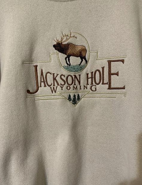 (vtg 90s?) jackson hole wyoming crewneck sweatshirt... i've seen it in this color and in blue.. if anyone could find it on any resell app please link it... thank you!! #fashionista #fashion #attire #outfit Vacation 2024, Wyoming Travel, Jackson Wyoming, Cross Country Trip, Mountain Girl, Jackson Hole Wyoming, Tortoise Shell Sunglasses, Jackson Hole, Fashion Attire