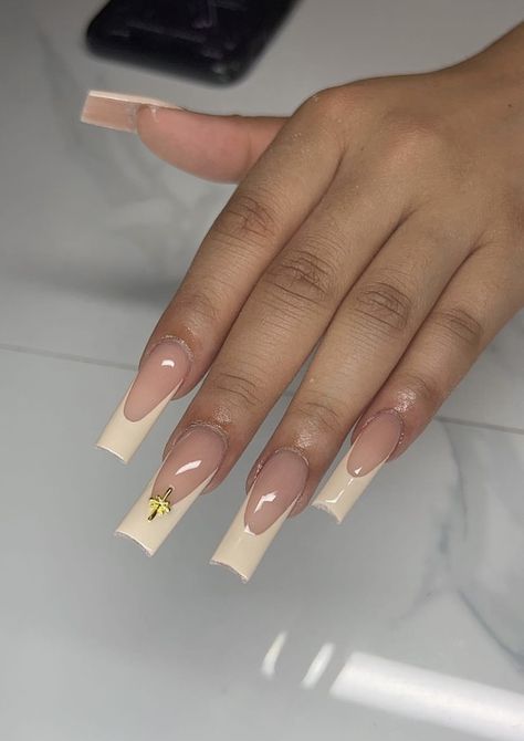 Tan French Tip, Tan French Tip Nails, Beige French Nails, Brown French Tip Nails, Brown French Tip, Ambre Nails, Brown French, Nightclub Aesthetic, Fake Nails Designs