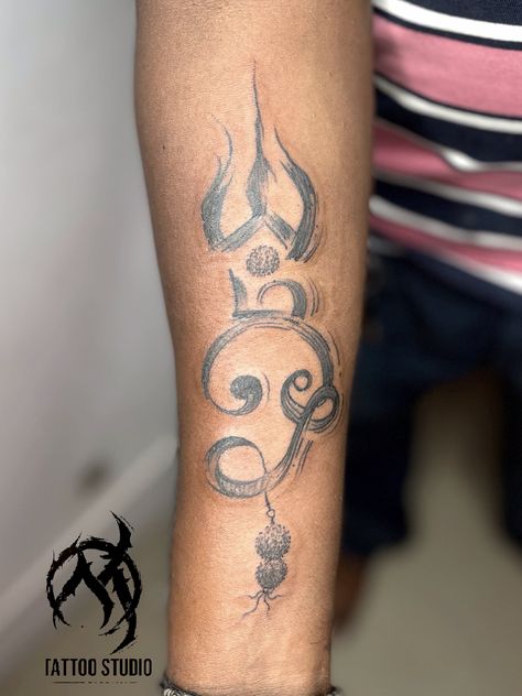 Om tattoo design in tamil om #tattoo #tattooideas #tattooart #tattooartist #tattoosforwomen #tattoosketch #customised Tamil Om Tattoo Design, Tamil Om Tattoo, Tamil Tattoo Design For Women, Tamil Tattoo Design, Tamil Tattoo, Om Tattoo Design, Om Design, Tattoo Design For Women, Om Tattoo