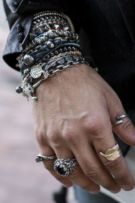 SLP x Wild West - Album on Imgur Wearing Rings, Bohemian Men, جوني ديب, Rings And Bracelets, Mens Fashion Blog, Men Style Tips, Men's Rings, Accessories Bracelets, Boho Jewelry