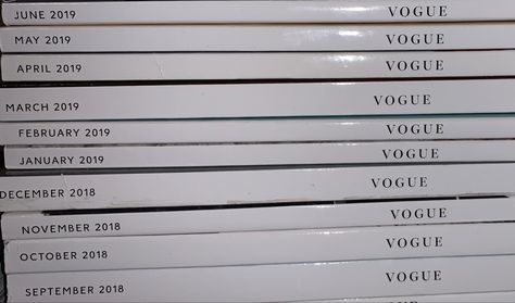 vogue magazine stack Vogue Magazines Stack, Vogue Magazines Stacked, Vogue Magazine Stack, Vogue Stack, Vogue Magazine Aesthetic, Vogue 2022, Rose Calloway, Magazine Display, Fashion Assistant