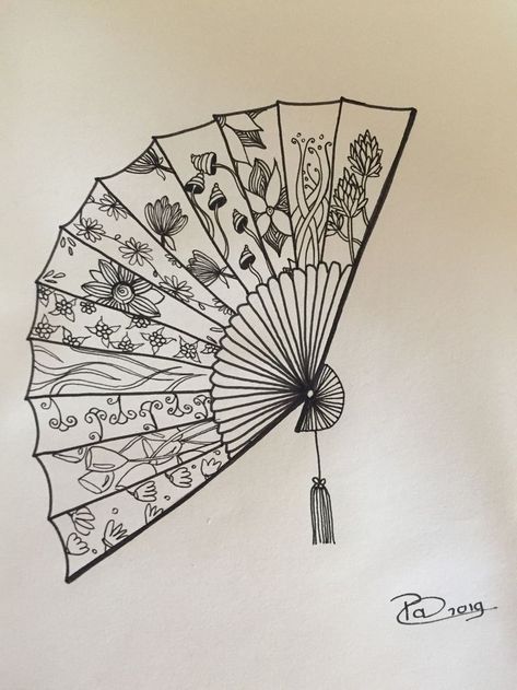 Asian Fan Drawing, Paper Fan Drawing, Fan Tattoo Elbow, Chinese Drawing Ideas, How To Draw A Fan, Red Fan Tattoo, Chinese Fan Tattoo Design, Ornamental Fan Tattoo, Vintage Fan Tattoo