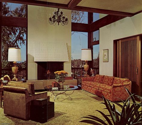 Design: 1960-1970 Interior Design 60s, Modern Living Room With Plants, 70s Architecture Interiors, 60s House Decor, 70s Interior Design Magazine, 70s Return To Nature Interior, Living Room With Plants, 1970s Lounge, 60s Living Room