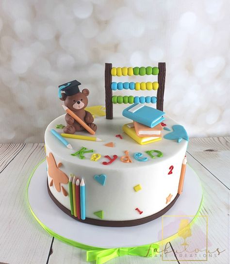 Simple Anniversary Cakes, Teacher Cakes, Baby Boy Birthday Cake, Graduation Party Cake, Cake Design Inspiration, Letter Cake, School Cake, Unique Birthday Cakes, Mini Tortillas