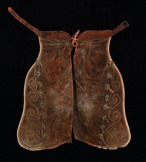 Batwing Chaps, Cowboy Chaps, Western Chaps, Cowboy Stuff, Santa Fe Art, Cowboy Gear, Horse Armor, Indian Artifacts, High Noon