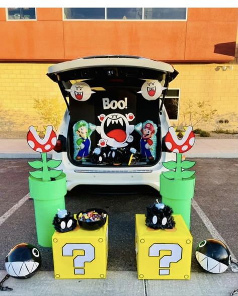 Mario Cart Trunk Or Treat, Mario Trunk Or Treat, Halloween Car Decorations, Trunker Treat Ideas, King Boo, Halloween Preschool, Trunk Or Treat, Family Halloween, Fall Favorites