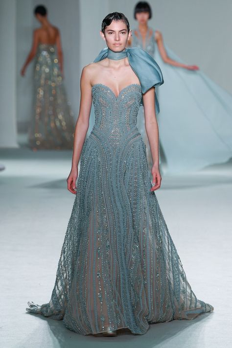 Couture Spring 2023, Elie Saab Couture, Blue Gown, 2023 Collection, Spring 2023, 2016 Fashion, Elie Saab, Boss Babe, Pretty Dresses