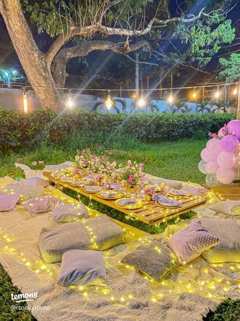 Things to try this year with friends or sisters 🌸✨ | Gallery posted by ✨🌸𝓡𝓞𝓢𝓔𝓨🌸✨ | Lemon8 Movie Night Birthday Party Ideas, Movie Night Birthday, Theatre Party, Night Birthday Party, Movie Night Birthday Party, Sweet Sixteen Birthday Party Ideas, 17th Birthday Ideas, Backyard Birthday Parties, Picnic Birthday Party