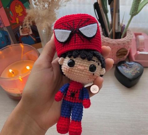 Crocheted Spiderman, Spiderman A Crochet, Amigurumi Spiderman, Mini Crochet Spiderman, Crochet Spiderman Plush, Spiderman Crochet, Spider Man Crochet Plush, Chibi Spiderman, Crochet Fashion