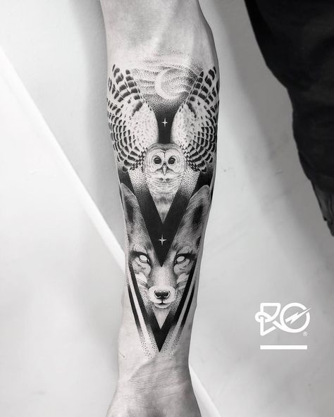 🦉🦊 flying owl and fox tattoo Fox Tattoo Men, Owl Forearm Tattoo, Geometric Shape Tattoo, Owl Tattoo Sleeve, Owl Tattoo Drawings, Geometric Tattoo Pattern, Totem Tattoo, Flying Owl, Night Lords