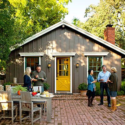 My house is already about this color with a navy blue front door. But I love this mustard yellow door and see a project in Rick's future. Yellow Front Doors, Yellow Door, A Small House, Yellow Doors, Grey Houses, Exterior Paint Colors For House, Front Door Colors, Exterior Paint Colors, Updating House