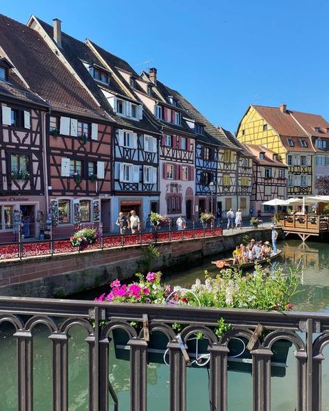 Just Wing It • Court on Instagram: "Colmar, France ~ quaint and picturesque town in northeast France, sitting very close to the border of Switzerland. It’s best known for being part of the Alsace wine region and it’s decorative Christmas markets in December https://justwing.it/france/colmar/ #france #colmar #alsace #cycling #eguisheim #frenchwine #travel #travelblogger #justwingit #petitevenise" Colmar France, Wing It, French Wine, Christmas Markets, Colmar, Wine Region, Alsace, Christmas Market, Travel Blogger