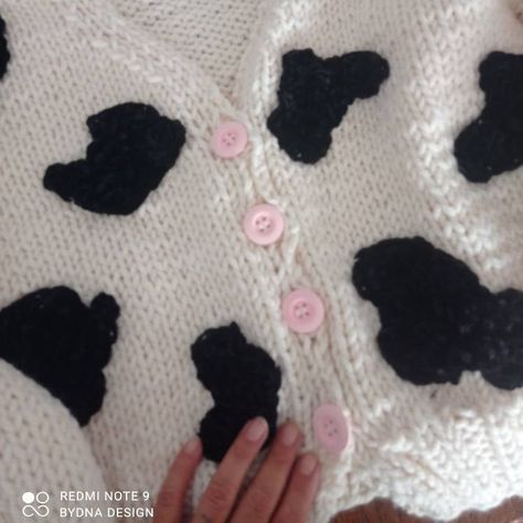 Cow Cardigan, Knitting Pants, Cow Sweater, Crochet Cow, Crochet Things, Woman Clothes, Sweater Oversize, Chunky Cardigan, Chunky Knit Cardigan