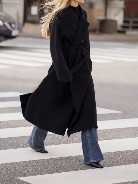 Mantel Outfit, Fashion 90s, Coat Outfits, Mode Inspo, 가을 패션, Fashion Killa, Black Coat, Classy Outfits, Autumn Winter Fashion