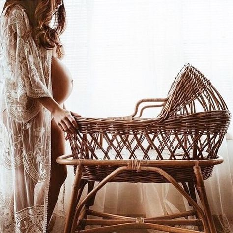 Rattan, loved by soon-to-be-mummas everywhere, where it be vintage or new. To increase the lifetime of cane/wicker/rattan and restore its lustre, gently rub some linseed oil wherever needed. @charlieandmarlow looking incredible Bassinet Photography, Wicker Bassinet, Parenting Mistakes, Pumping Moms, Baby Sleep Problems, Third Baby, After Baby, Pregnant Mom, Be My Baby