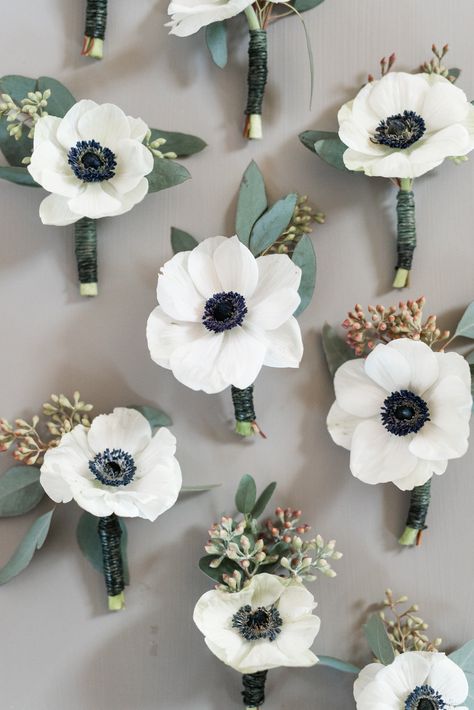 Anemone Boutonniere, Bouquet Succulent, Audrey Rose, Gubahan Bunga, Groomsmen Boutonniere, Flowers And Greenery, White Wedding Bouquets, Organic Wedding, Boutonniere Wedding