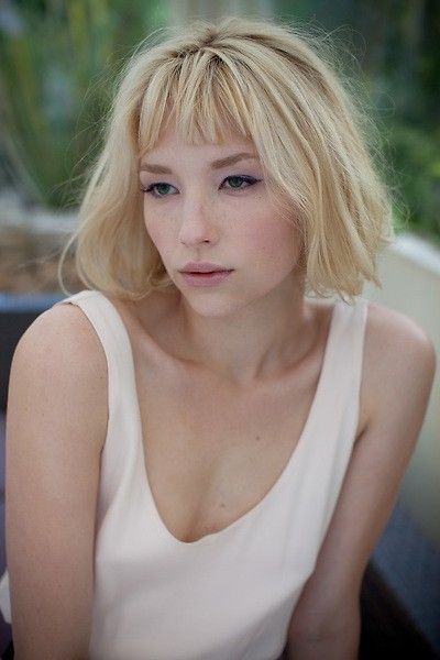 Haley Bennett, Beautiful Actress Unique Hair Cuts, Short Stacked Bob, Bob Undercut, Haley Bennett, A Line Bob, Stacked Bob Hairstyles, Stacked Bob, Shaggy Bob, Stacked Bob Haircut