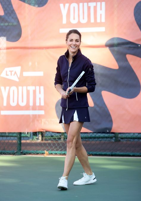 Kate Middleton Tennis, Kate Middleton Casual Style, Modest Gym Wear, Kate Middleton Wimbledon, Blue Tennis Skirt, Modest Gym, Skirt Collection, Tennis Skirts, Style Inspiration Spring