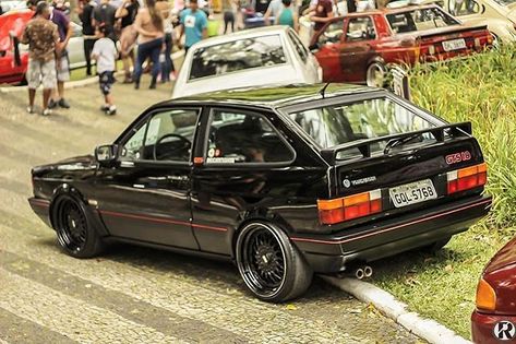 ⠀ ⠀ ⠀⠀ ⠀ ⠀ ⠀ ⠀ ⠀ ● Perfeição 😍 ⠀⠀⠀⠀⠀⠀ ➖➖➖➖➖➖➖➖➖➖➖➖➖… Gol Gts, Vw Mk1, Vw Gol, Hot Hatch, Motorcycle Design, Top Cars, Fiat Uno, European Cars, Drift Cars