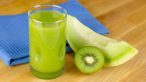 Kiwi Juice Recipe, Honeydew Melon Recipes, Cantaloupe Juice, Pineapple Juice Recipes, Melon Recipes, Kiwi Juice, Easy Juice Recipes, Juicy Juice, Juice Flavors