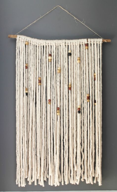 Diy Macrame Wall Hanging, Pola Macrame, Yarn Wall Art, Diy Wand, Macrame Wall Hanging Diy, Macrame Wall Hanging Patterns, Yarn Wall Hanging, Wall Hanging Diy, Macrame Wall Art