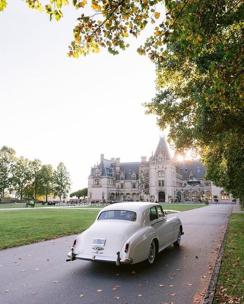 WEDDING PR | Public Relations Agency (@beinspiredpr) • Instagram photos and videos Wedding Getaway Car, Money Wedding, Biltmore Wedding, The Biltmore Estate, Aaron Carpenter, Vintage Car Wedding, The Biltmore, Wedding Money, Getaway Car