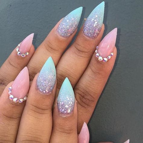 Hailey Nails, Summer Stiletto Nails, Acrylic Nails Stiletto, Stiletto Nails Short, Nails Opi, Natural Nail Art, Stiletto Nail Art, Style Nails, Statement Shoes