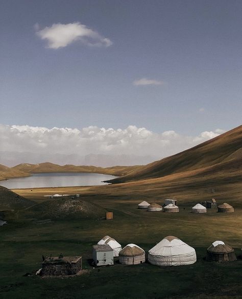 Mongolia Aesthetic, Kazakhstan Aesthetic, Kazakh Vibe, Kazakh Aesthetic, What Is Heaven, Kazakhstan Travel, Pretty Wallpaper Iphone, Old Wallpaper, Travel Goals