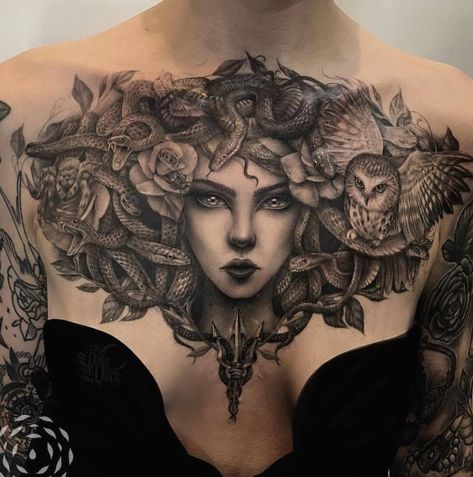 Medusa Chest Tattoo, Evil Transformation, Chest Tattoo Designs Female, Best Chest Tattoos, Chest Neck Tattoo, Chest Tattoo Female Upper, Tattoo Under Chest, Thigh Piece Tattoos, Medusa Tattoo Design