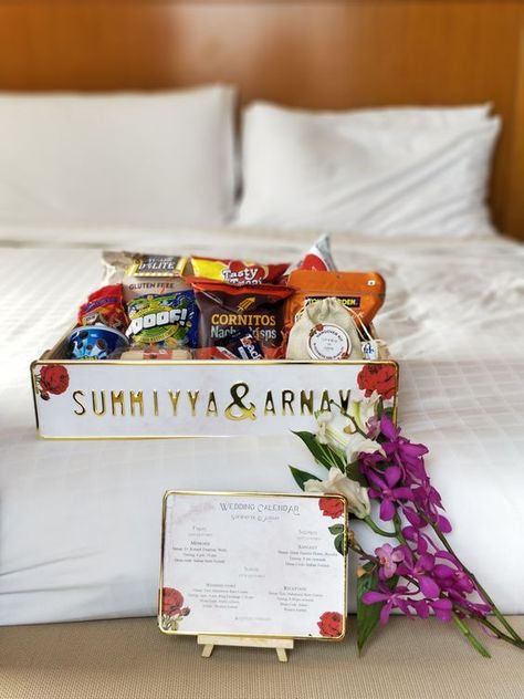 Some Cute Things To Include In Your 2019 Destination Wedding Welcome Hampers! Gift Ideas For Wedding Guests, Room Hampers, Gifts Hamper, Luxury Indian Wedding, Wedding Gift Hampers, Welcome Basket, Indian Wedding Gifts, Wedding Calendar, Homemade Wedding Favors