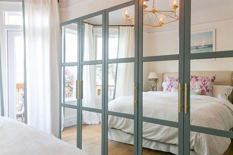 Bedroom Wardrobe Ideas, Ikea Pax Hack, Ikea Pax Closet, Closet Mirror, Bedroom Closet Doors, Closet Door Makeover, Ikea Wardrobe, Mirrored Doors, Mirror Closet Doors