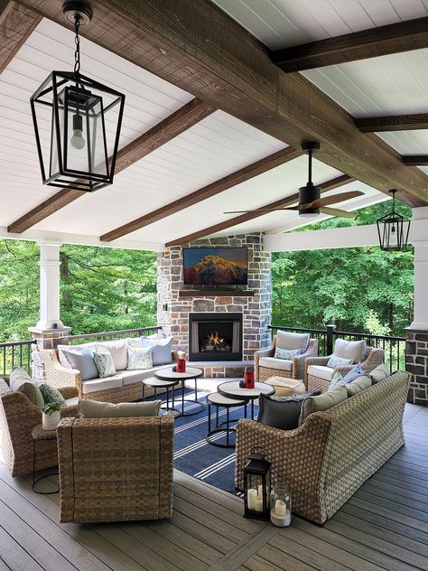 Porch / Deck / Patio - Malvern, PA - Keystone Custom Decks Screened In Patio With Fireplace, Covered Back Porch With Fireplace, Roof On Deck, Covered Deck Off Back Of House, Deck With Covered Area, Enclosed Deck Ideas, Covered Back Deck Ideas, Outdoor Covered Patio Ideas, Pergula Ideas