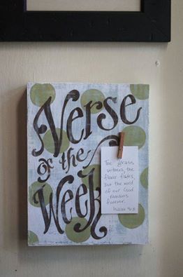 Cute idea......I want to make one! Stylish way to display a Bible verse. Verse Of The Week, Wal Art, Christian Crafts, Crafty Craft, Craft Time, Wooden Signs, The Well, Making Ideas, Diy Gifts