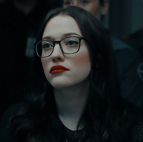 kat dennings as darcy lewis in WandaVision Superhero Aesthetic, Darcy Lewis, Toni Stark, Wanda Vision, Marvel Show, Kat Dennings, Carol Danvers, Marvel Icons, Marvel Photo