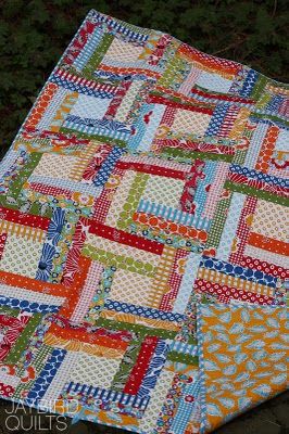 Colorful blocks, but could be more muted or neutral. Pattern available - Off the Rail | Jaybird Quilts Rail Quilt Pattern, Rail Quilt, Rail Fence Quilt, Jaybird Quilts, Table Runner Christmas, Jelly Roll Quilt Patterns, Quilt Sewing Patterns, String Quilts, Rail Fence