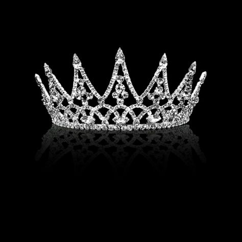 Queen Crown Silver, Queen Wallpaper Crown, Crown Background, Crown Icon, Purple Sweet 16, Crown Pictures, Gold Wallpaper Background, Queens Wallpaper, Diy Fashion Projects