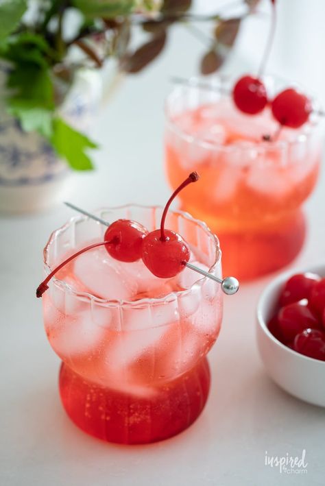 How to Make a Dirty Shirley Drink #cocktail #recipe #shirleytemple #drink #easy #cherry #vodka #dirtyshirley Dirty Shirley Party Theme, Red Themed Bachelorette Party, Dirty Shirley Party, Cherry Alcoholic Drinks, Cute 21st Birthday Ideas, Dirty Shirley Birthday Theme, Cherry Bridal Shower Theme, Cherry Bachelorette Party, Cherry Cocktail Recipes