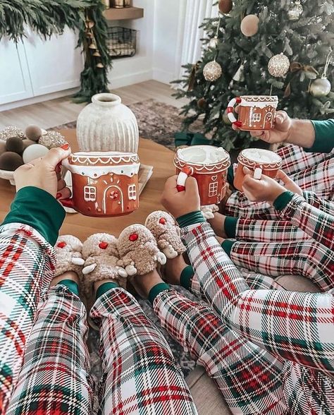 Christmas Dreaming, Christmas Prep, Christmas Pj, Matching Christmas Pajamas, Christmas Mantel Decorations, Christmas Room Decor, Christmas Inspo, Christmas Pjs, Family Christmas Pajamas