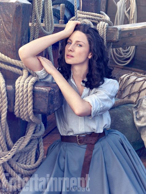 <em>Outlander</em> costume designer breaks down Claire's ship outfit Terry Dresbach, Outlander Costumes, Je Suis Prest, Outlander Claire, Claire Fraser, Outlander Book, Outlander Fan, Outlander Tv, Outlander Jamie